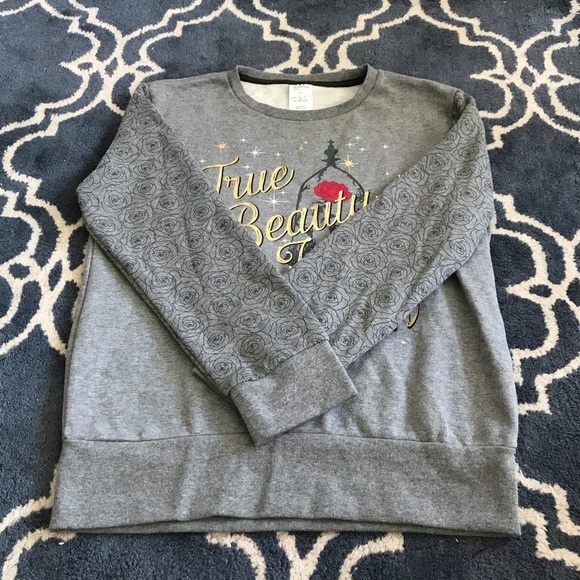 🥀 NWOT Disney BATB True Beauty Sweatshirt - Picture 1 of 4